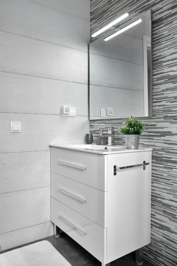 Apartamento El Coso 로그로노 외부 사진